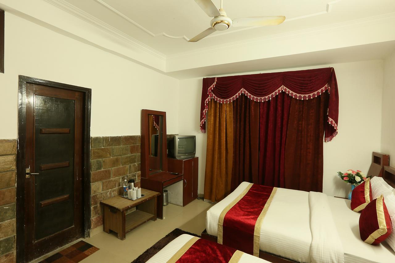 Hotel Katra Residency 외부 사진