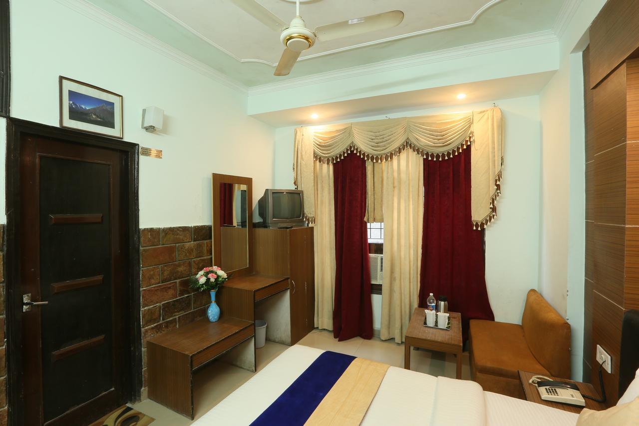Hotel Katra Residency 외부 사진